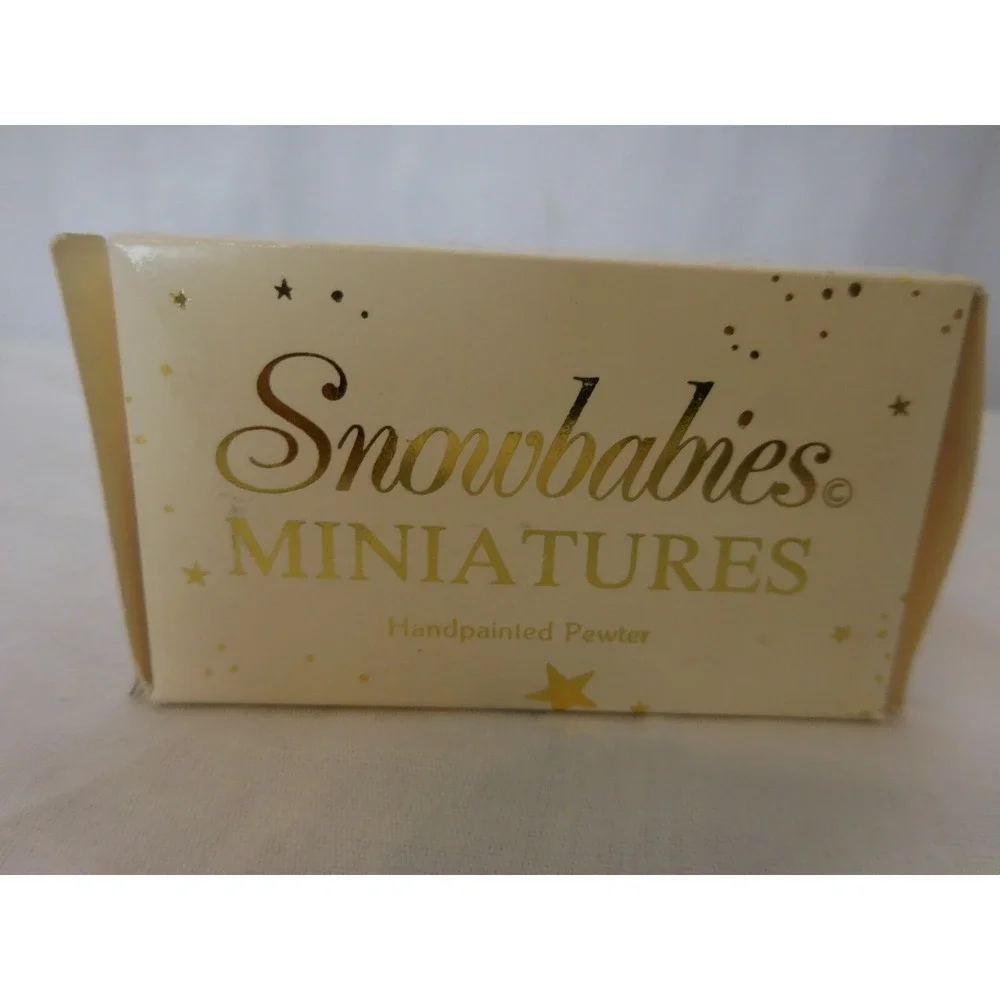 Snowbabies Dept 56 Miniature Pewter  A STAR IN THE BOX  With Box